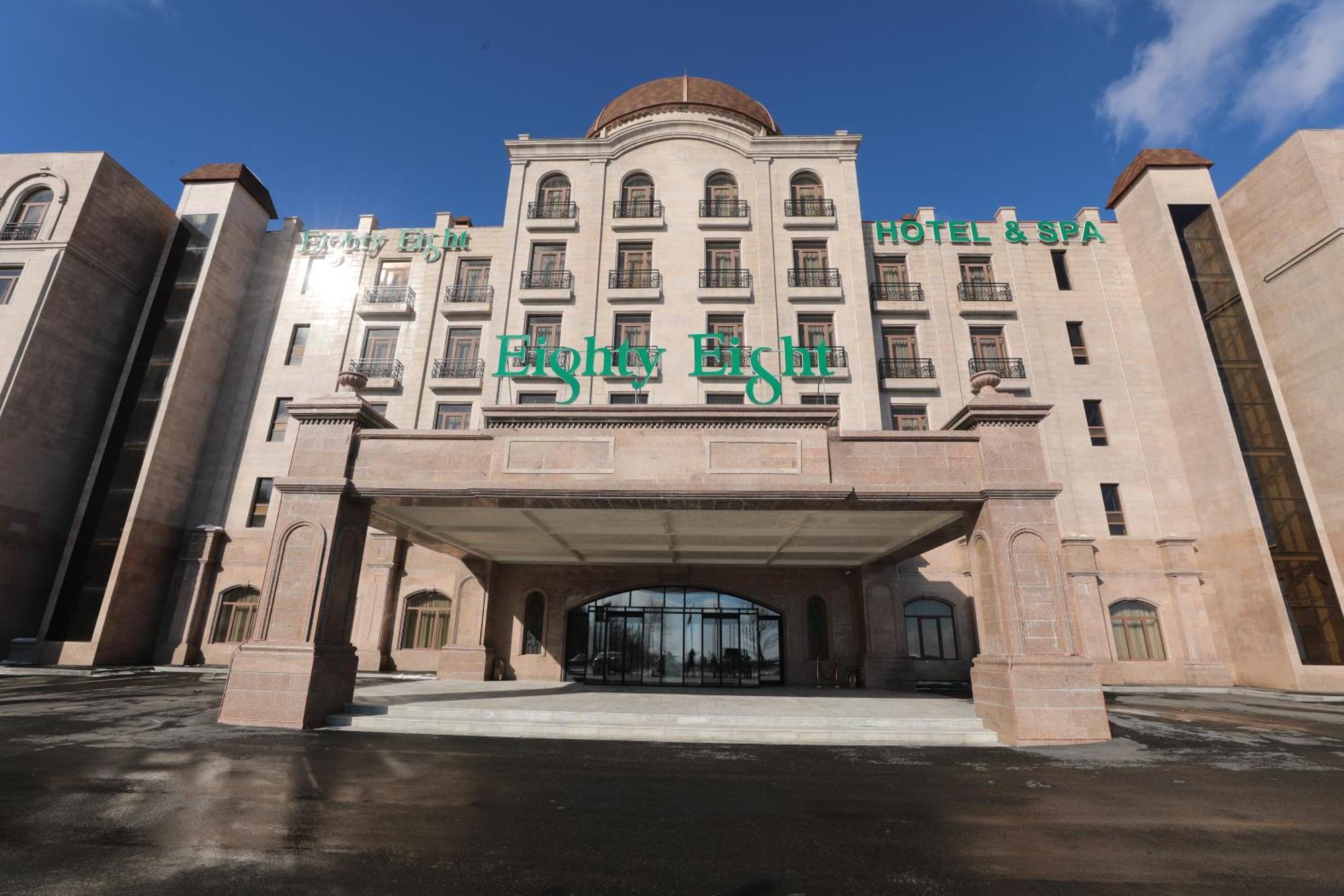 Eighty Eight Deluxe Hotel & Spa Tsaghkadzor Exterior foto