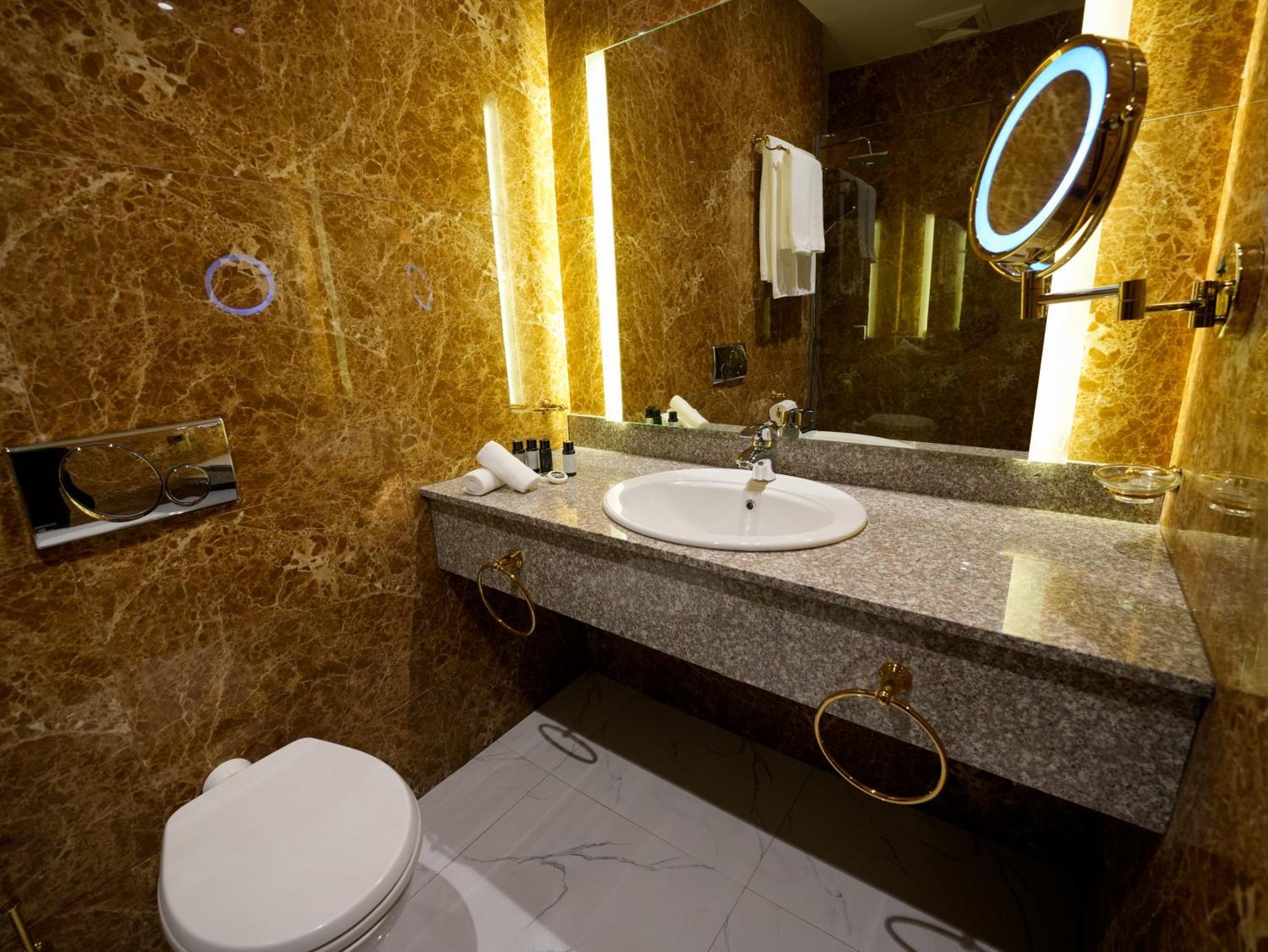 Eighty Eight Deluxe Hotel & Spa Tsaghkadzor Exterior foto
